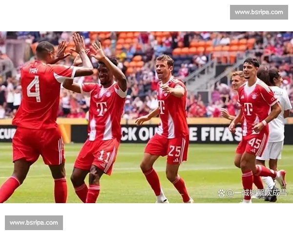 裁判视角直击！奥利塞奔袭半场破曼联，顶级速度震撼全场